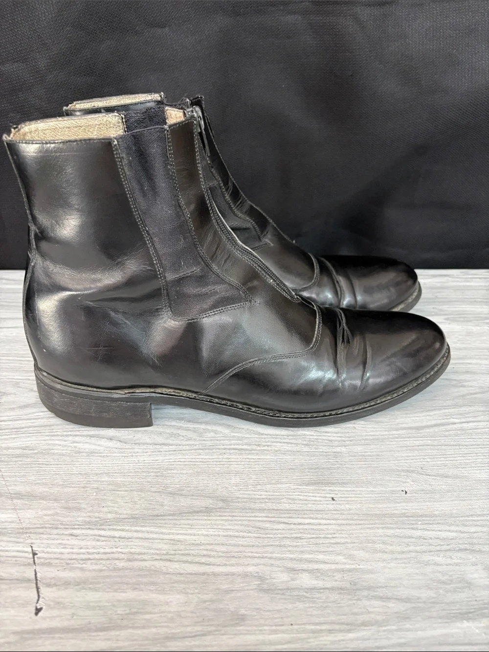 Classic Black Leather Equestrian  Boots with Side Zip